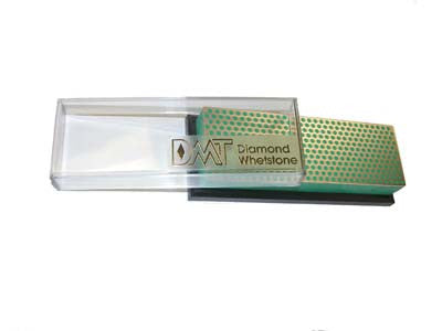 DMT 6 In. Diamond WhetStone Ex-Fine W6EP W/ Plastic Box
